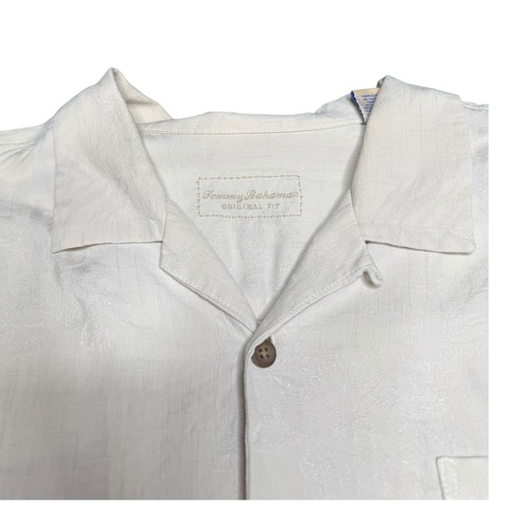 Tommy Bahama Silk Embroidered To Zin or Not to Zin Cream Button Down XL - Picture 3 of 9